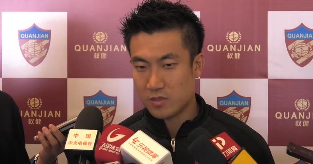 坎塞洛的身价约为2500万欧元，哈维和德科都希望将坎塞洛留在球队，球员的经纪人门德斯已经知晓了这一点，但曼城俱乐部目前还没收到任何消息。